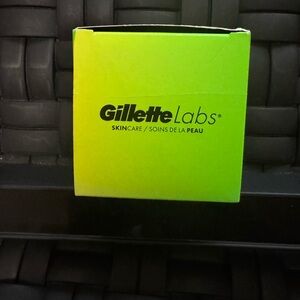 Gillette Labs Skincare cream